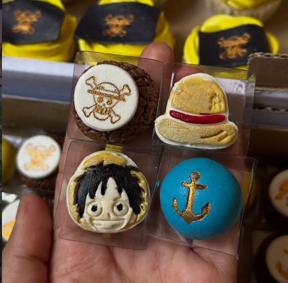 Doces personalizados artesanais — trabalhos publicados no Instagram